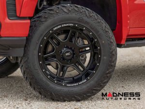 Custom Wheels (1) - Rough Country - 92 Series - Gloss Black - 17 x 8.5 / 6 x 5.5 / +0mm